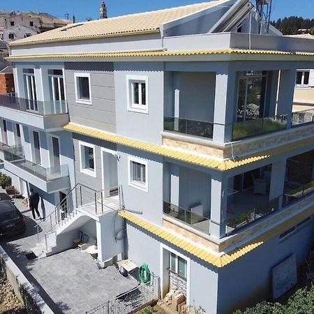 Potamos Deluxe White Apartment Exterior photo